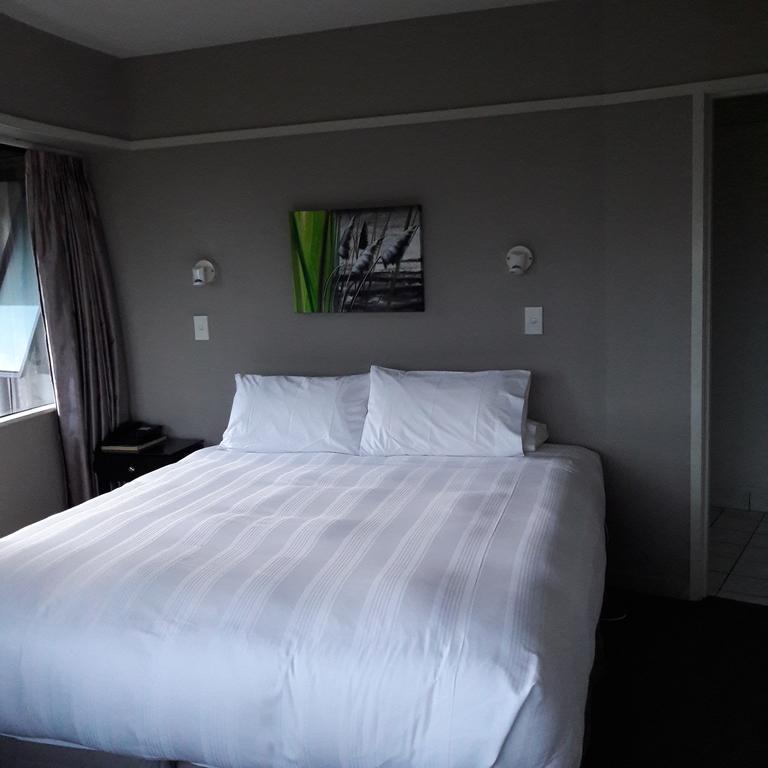 Aloha Lodge Beachside Accommodation Нельсон Екстер'єр фото